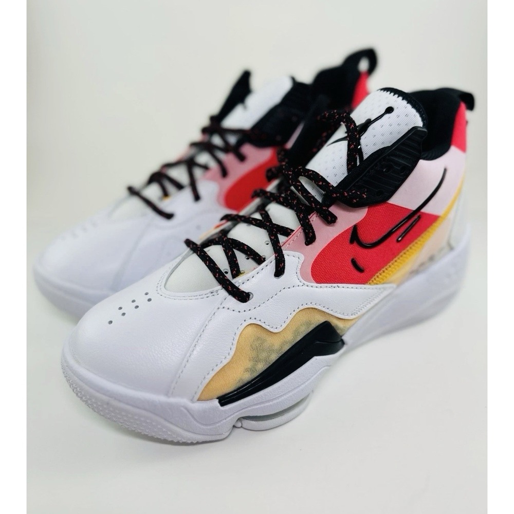 Nike Jordan Zoom '92 Women's Size US 7 White Black Siren Red Yellow CK9184-102